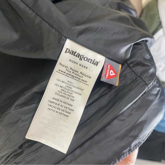 Patagonia Nano Puff Vest Mens XL  Black Insulated Primaloft Outdoors 3 Pockets - Picture 6 of 9